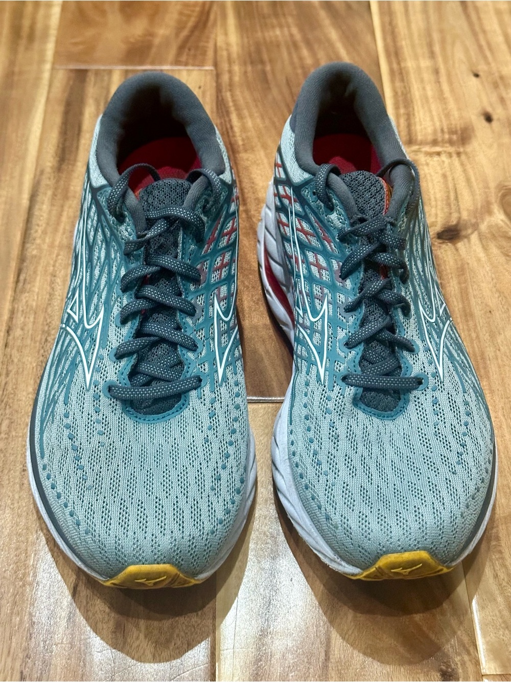 Mizuno Men’s running shoes